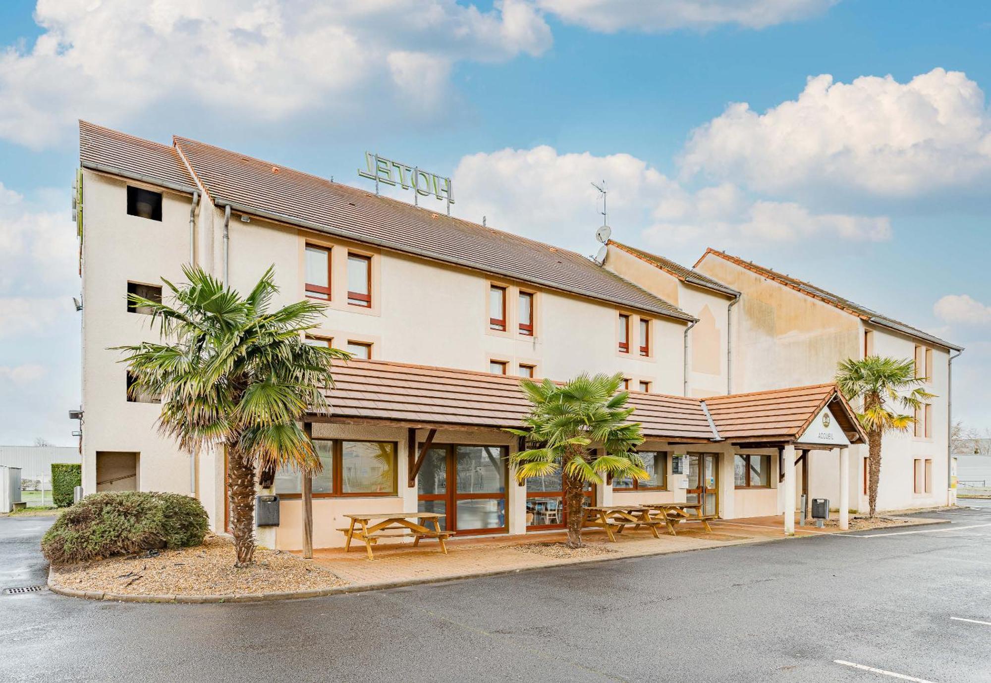 B&B Hôtel Chatellerault Châtellerault Exterior foto